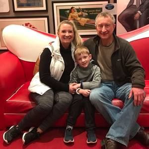 Meet your Posher, Laura